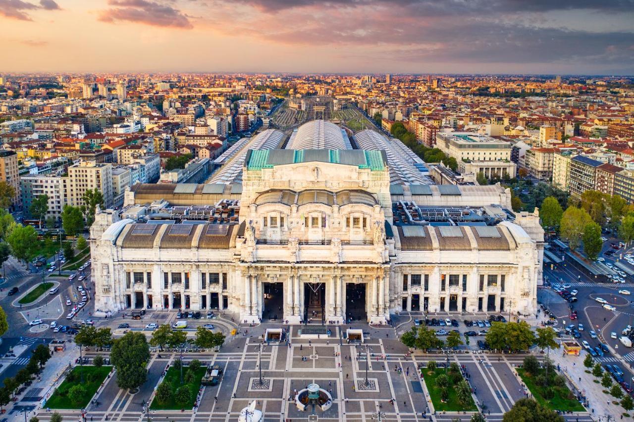 Duomo a 15 minuti di Metro-Appartamento TV con Netflix Milano Esterno foto